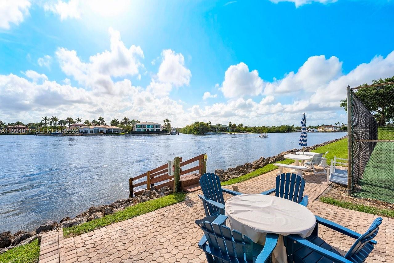 EVERGLADES OF NORTH PALM - Residential