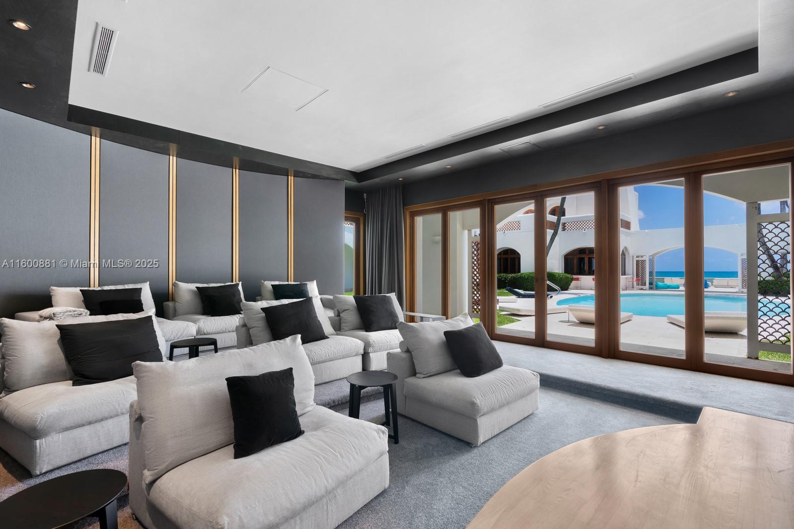 GOLDEN BEACH SEC B - Residential