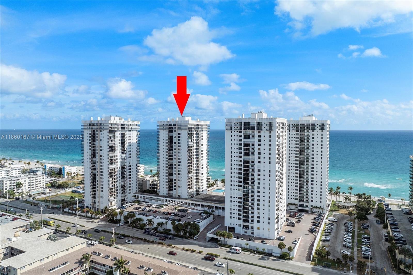 QUADOMAIN TOWER I AND IV - Residential