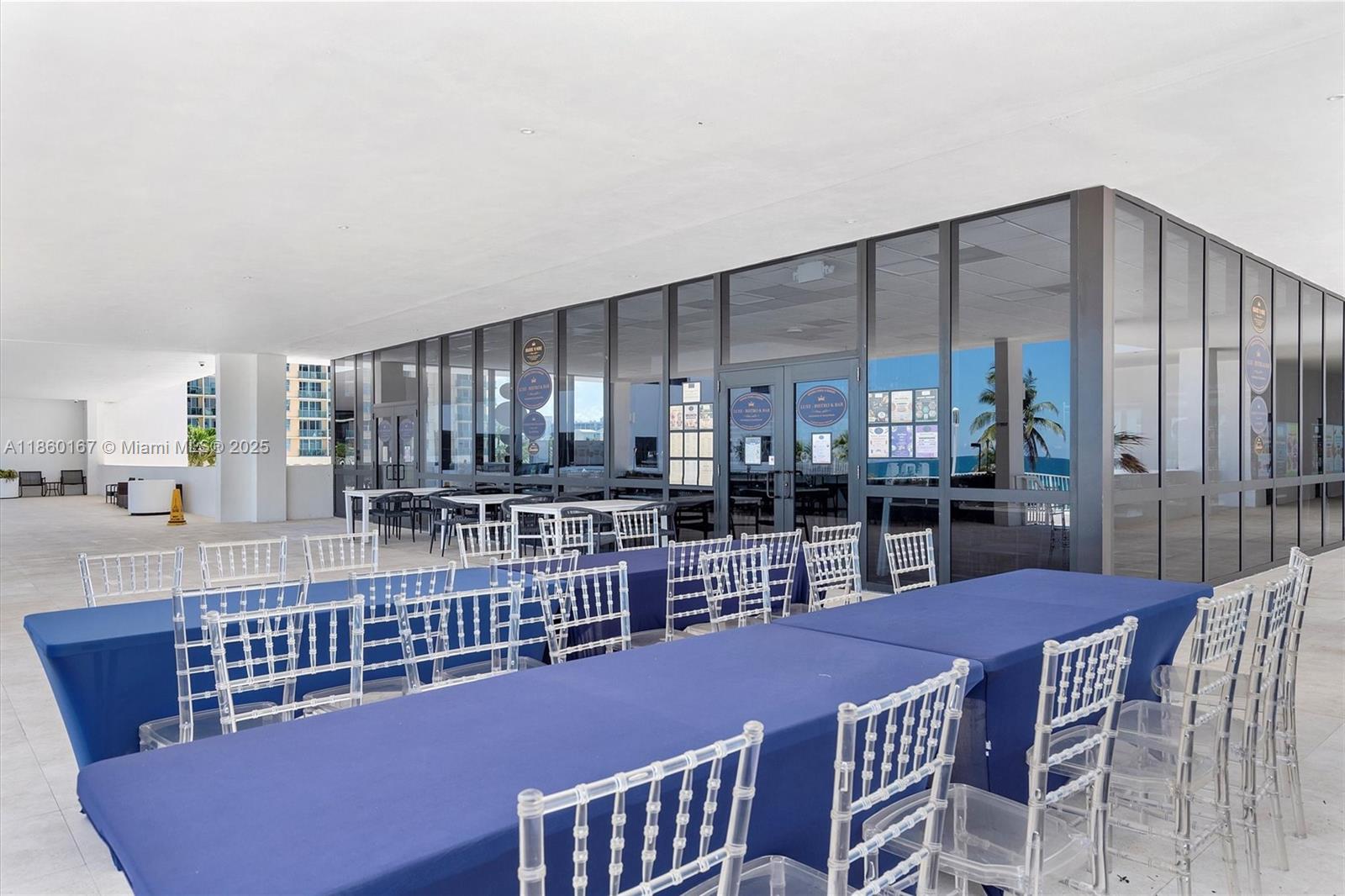 QUADOMAIN TOWER I AND IV - Residential