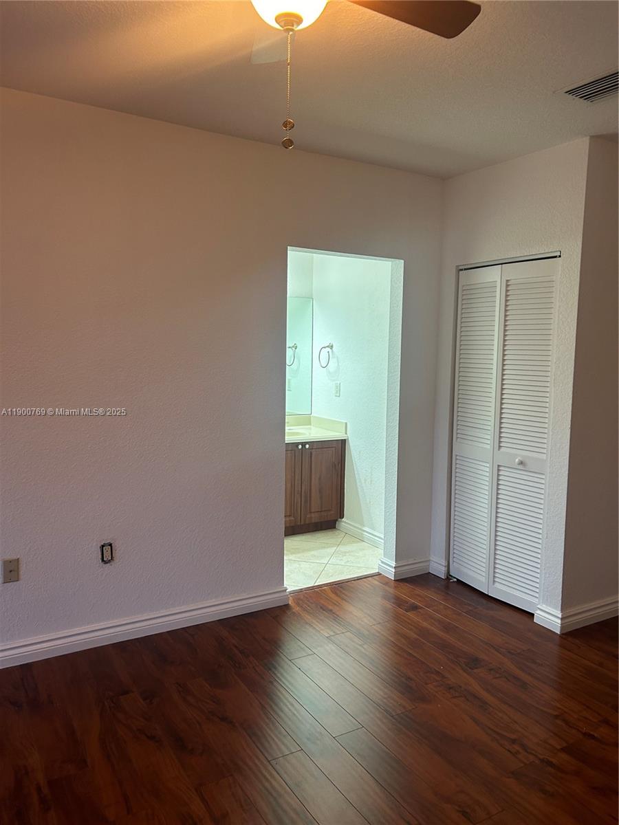 INDIANA GROVE CONDO - Residential Lease