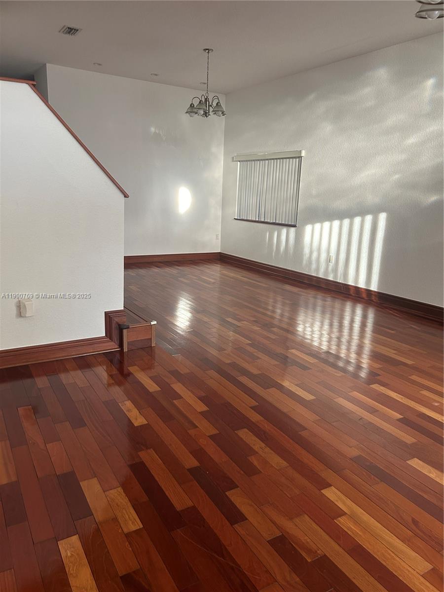 INDIANA GROVE CONDO - Residential Lease