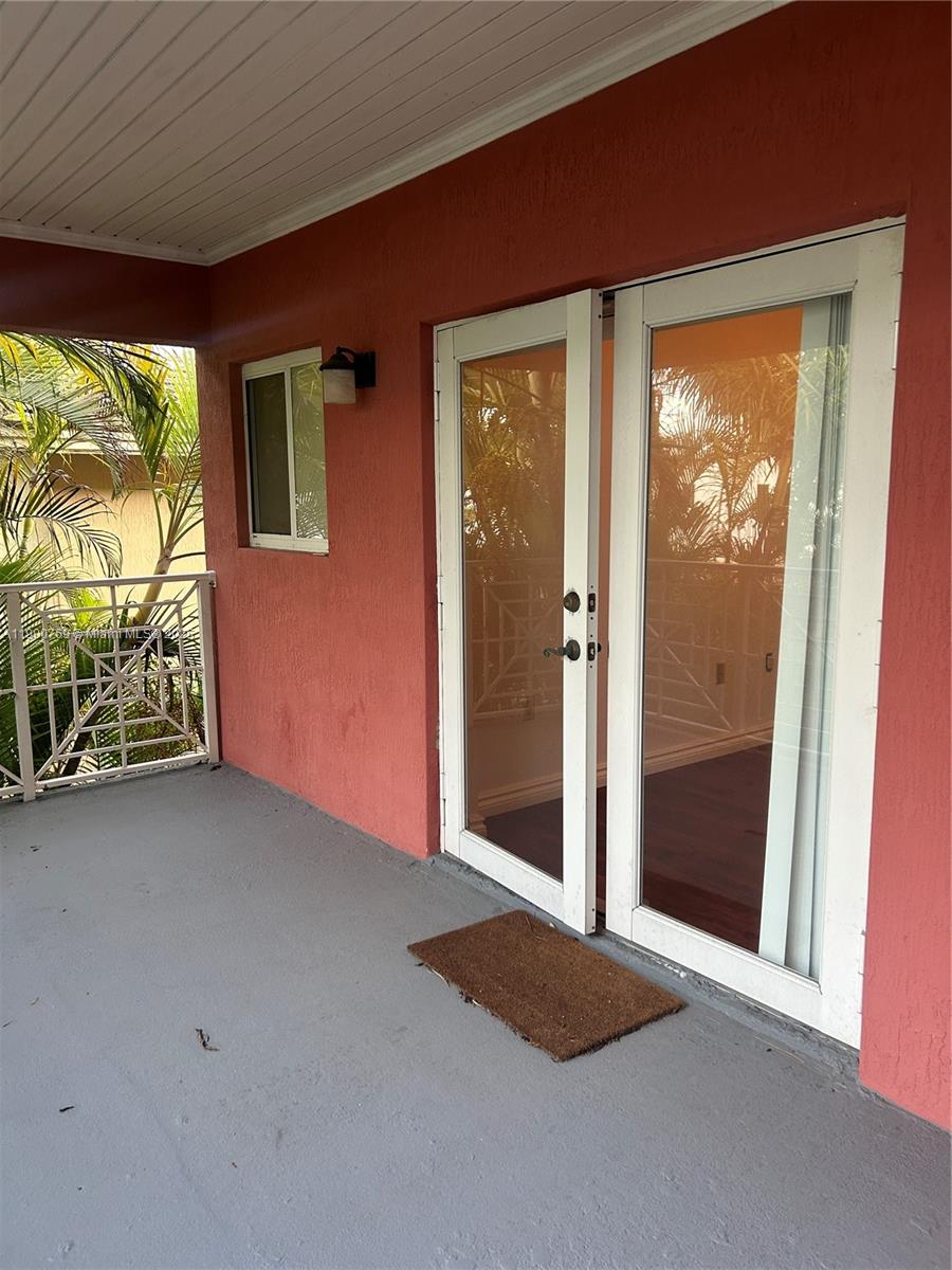 INDIANA GROVE CONDO - Residential Lease