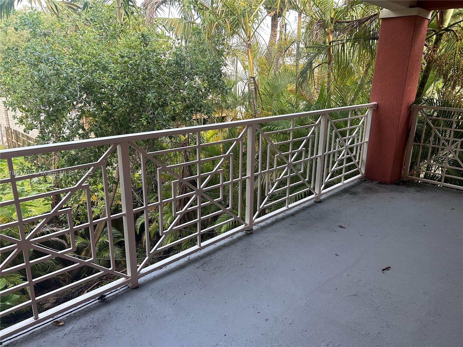 INDIANA GROVE CONDO - Residential Lease