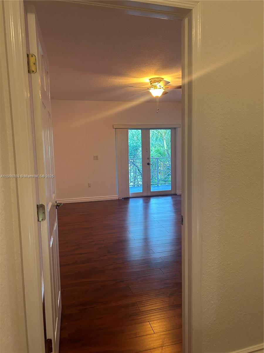 INDIANA GROVE CONDO - Residential Lease