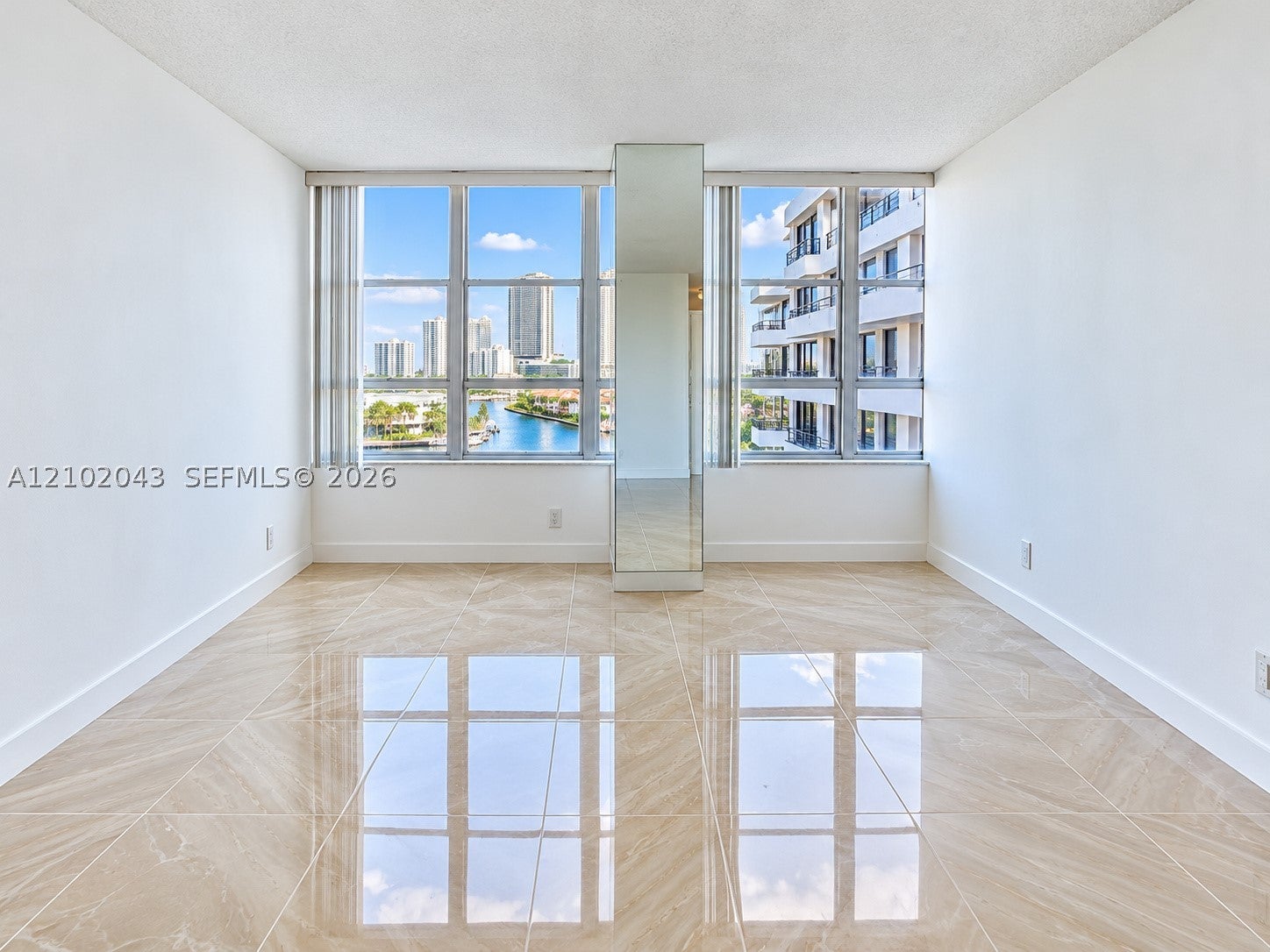 500 Three Islands Blvd 801