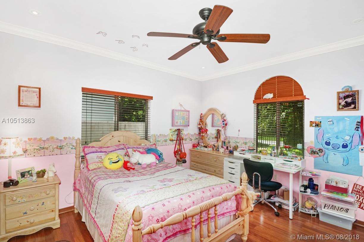 CRAWFORD ESTATES - Residential