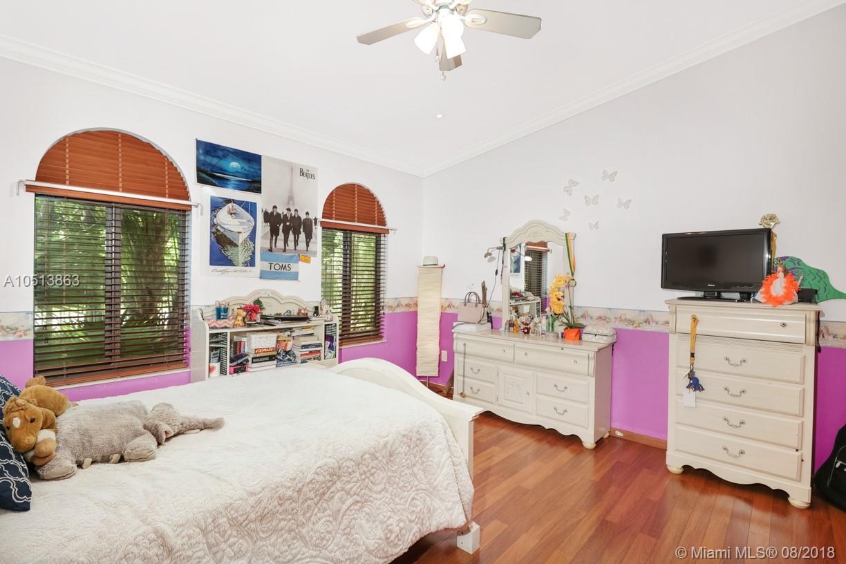 CRAWFORD ESTATES - Residential