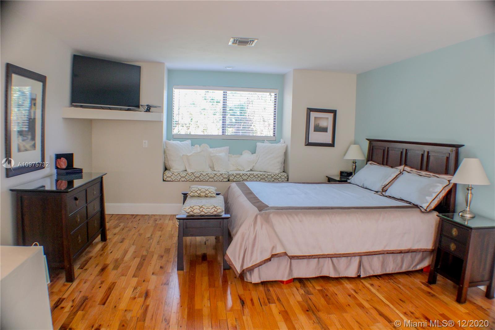 LaBelle - Residential