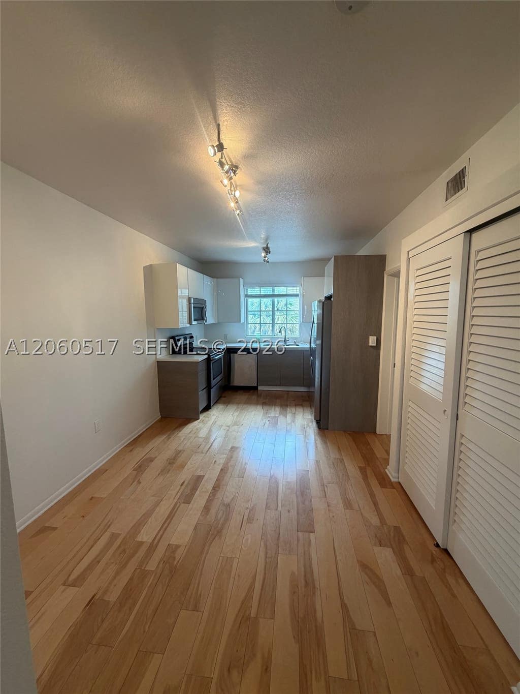 Photo of 2010 Taylor St #8B, Hollywood, FL 33020 (MLS # A12060517)
