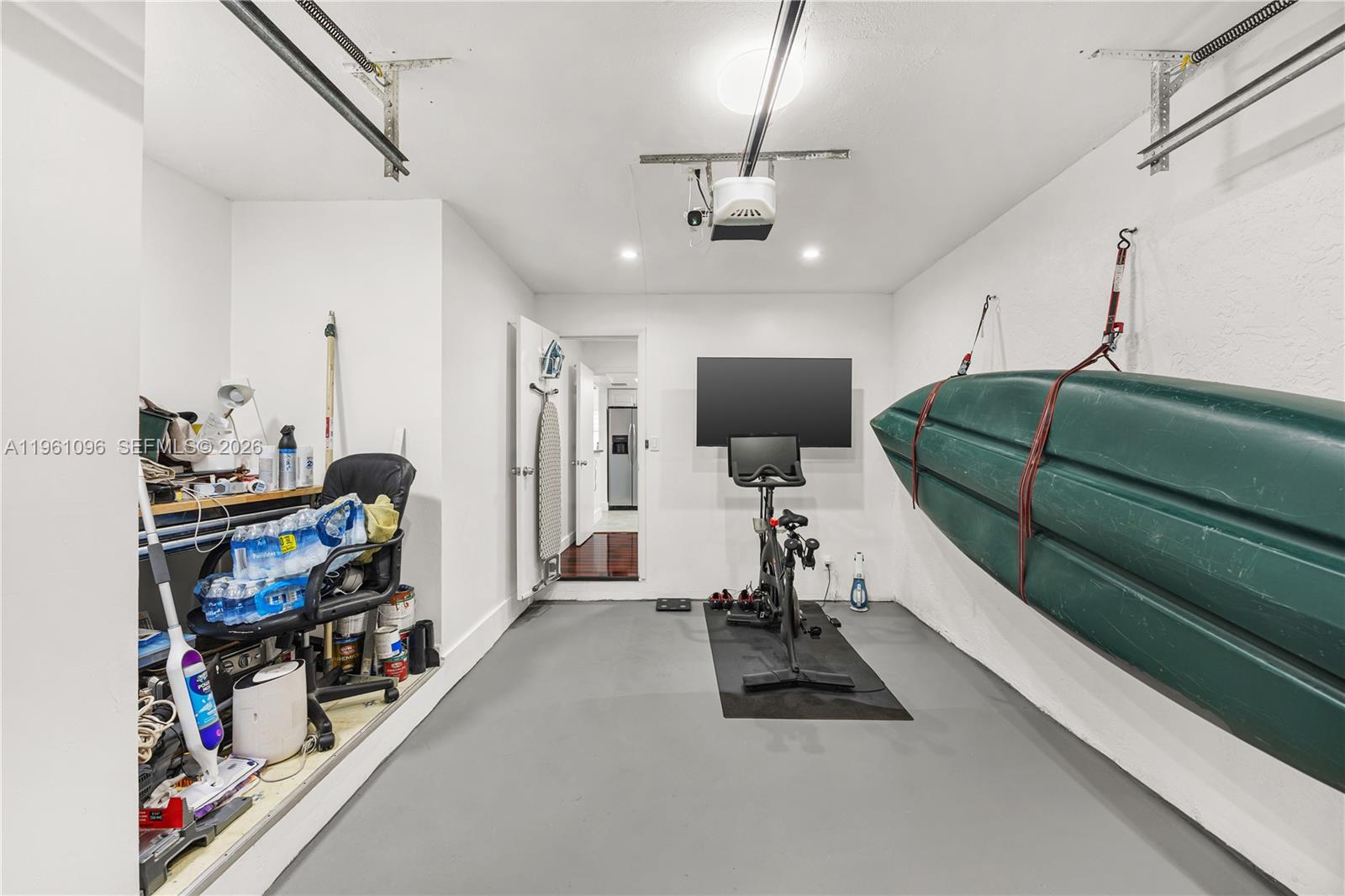 COLONIAL LAKES VILLAS - Residential