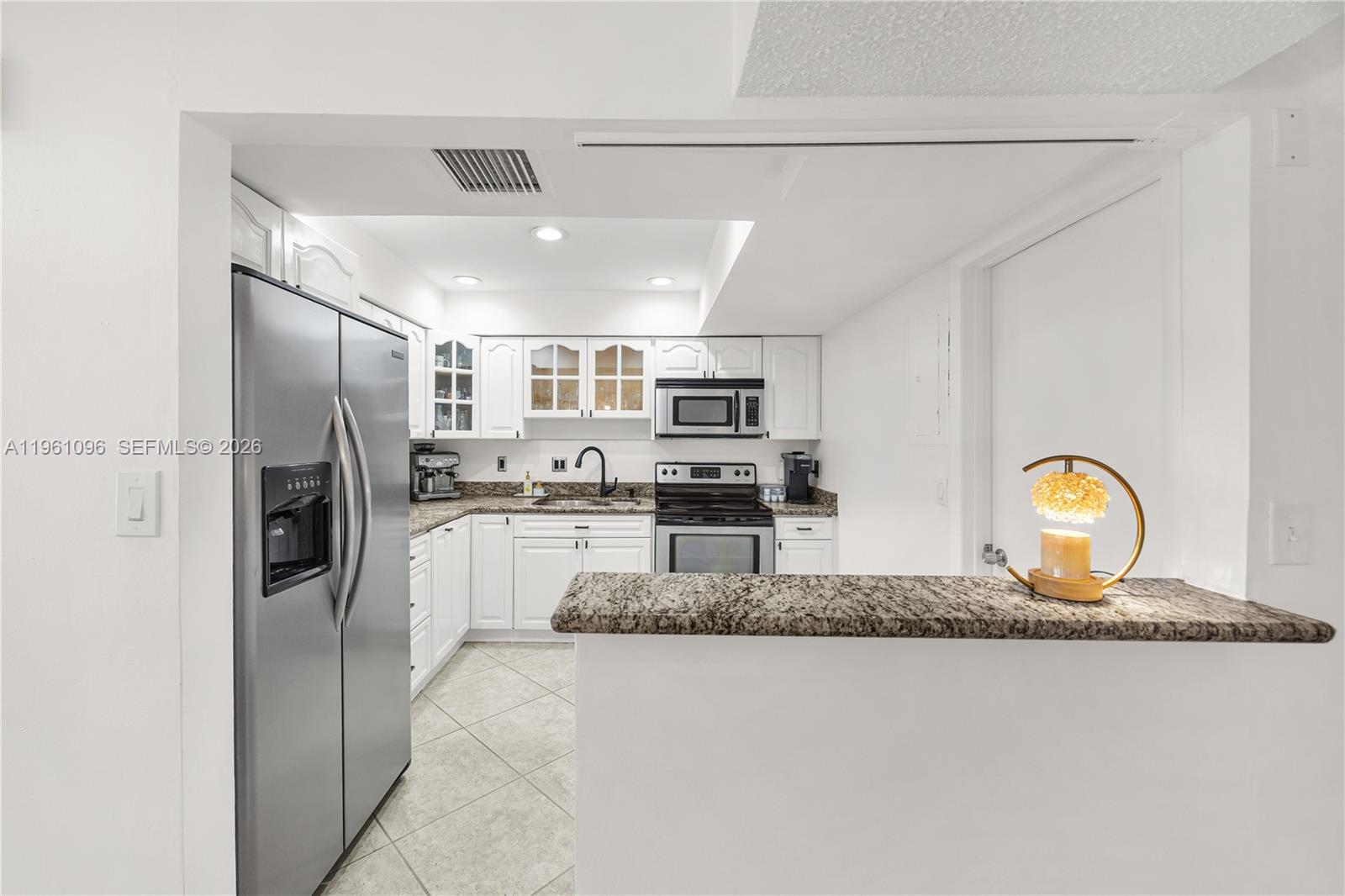 COLONIAL LAKES VILLAS - Residential