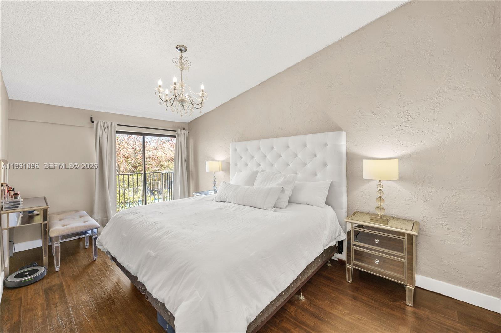 COLONIAL LAKES VILLAS - Residential