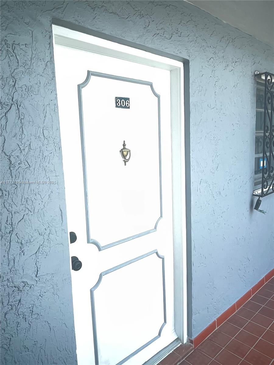 VALENCIA TERRACE CONDO - Residential