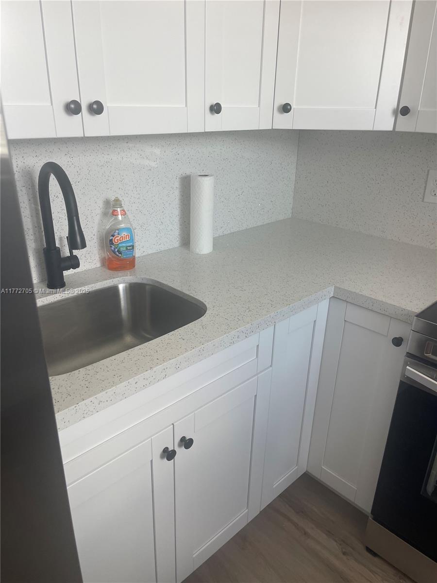 VALENCIA TERRACE CONDO - Residential