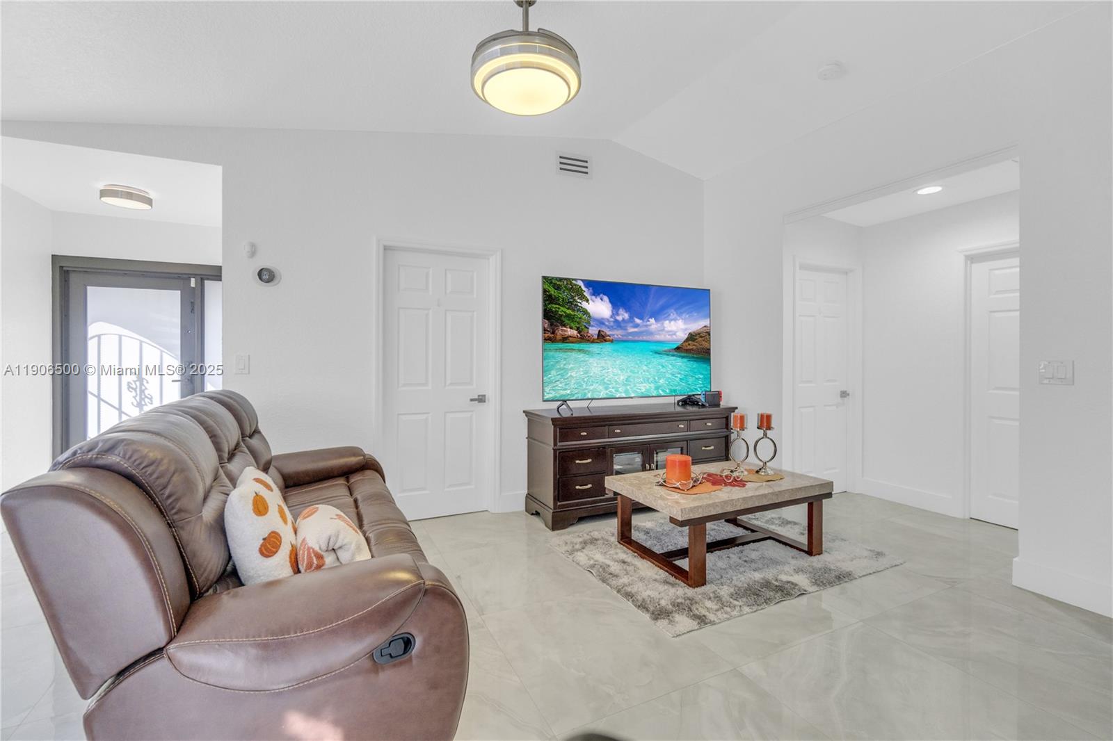 CANNON SUB - Residential Lease