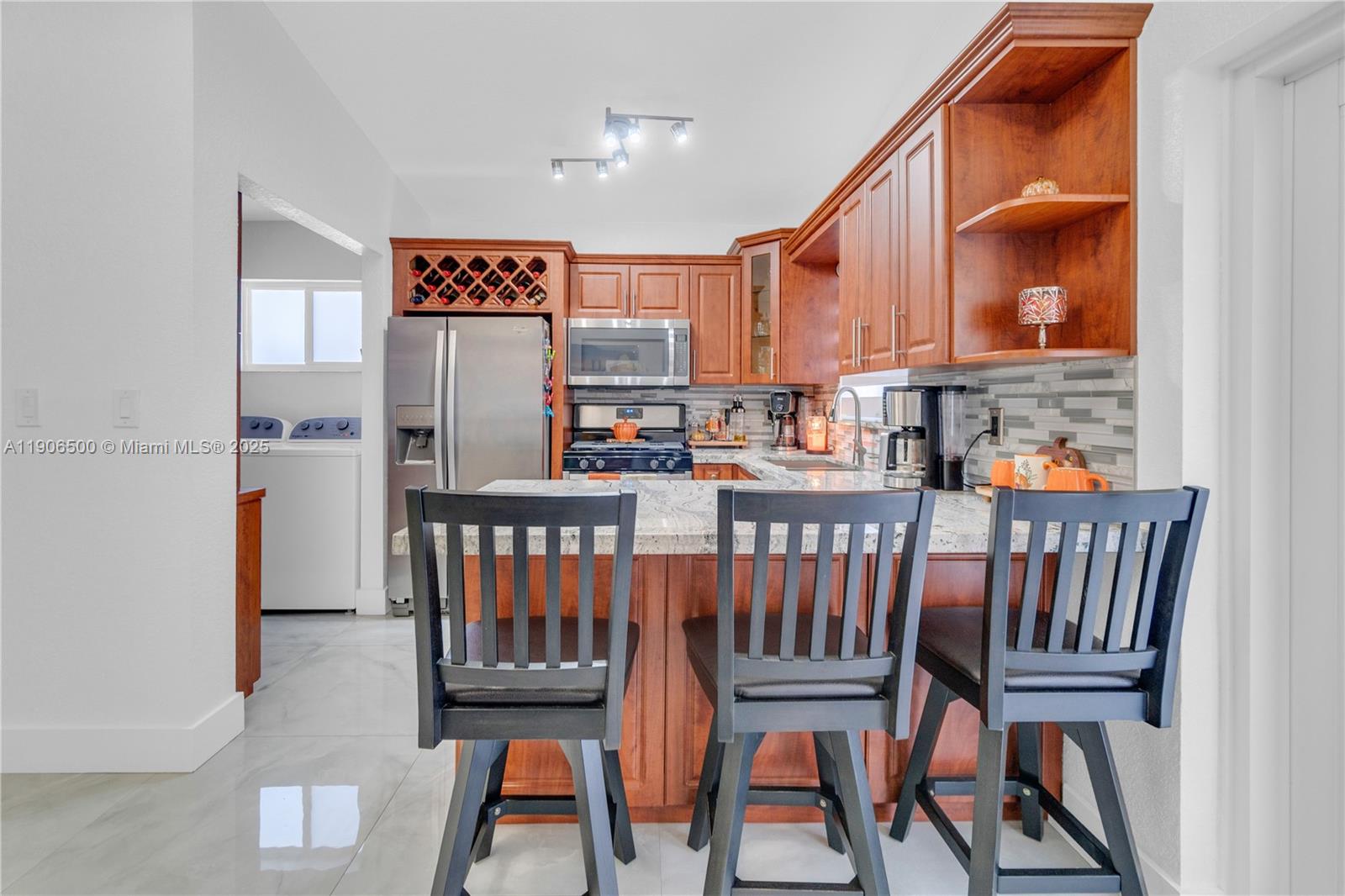 CANNON SUB - Residential Lease