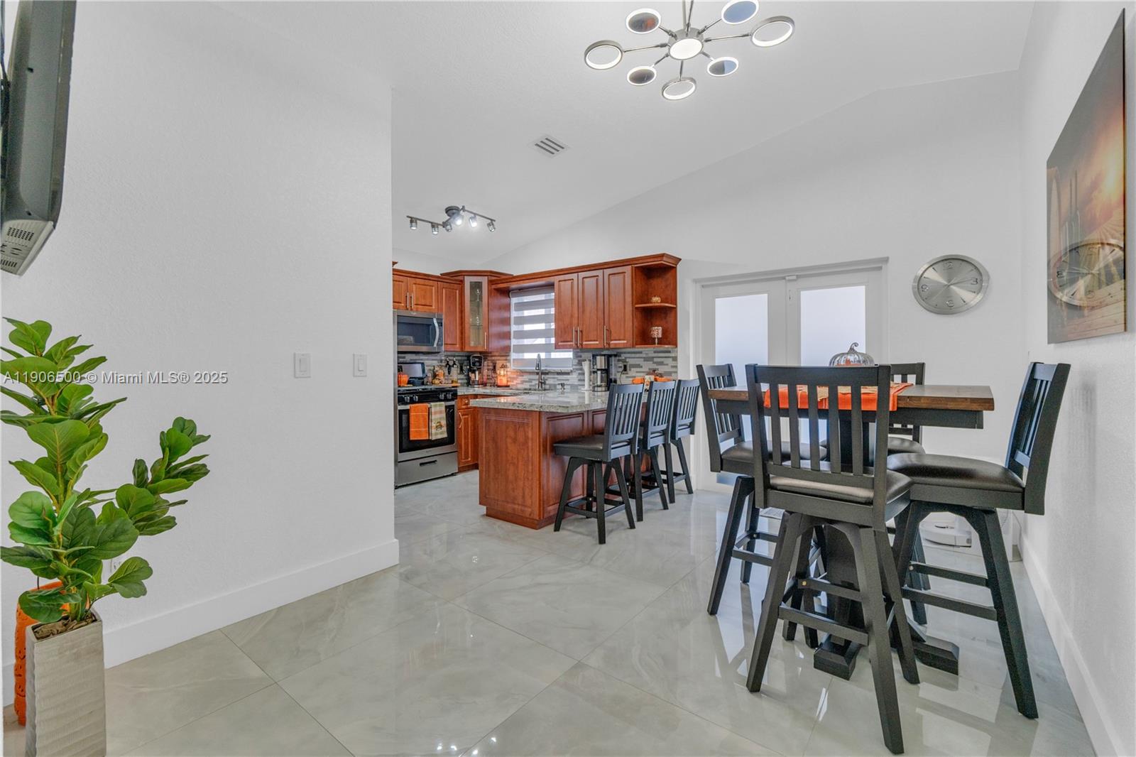 CANNON SUB - Residential Lease