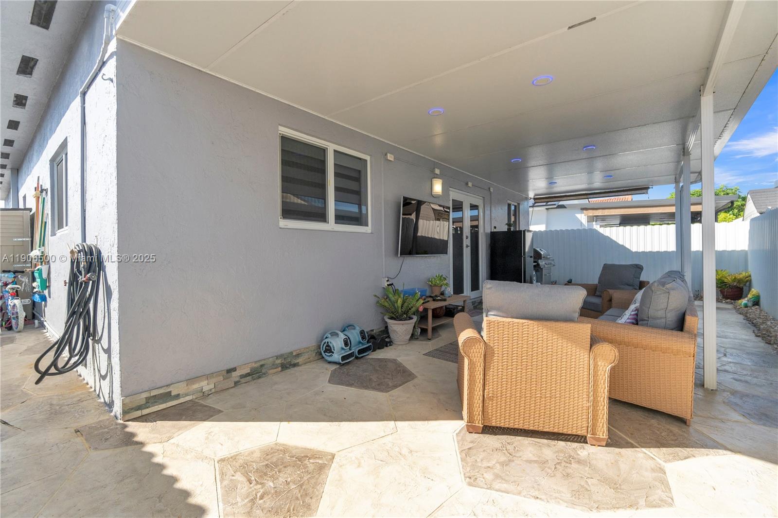 CANNON SUB - Residential Lease