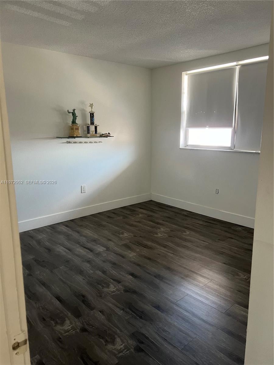 SEVENTH MOORINGS CONDOMIN - Residential