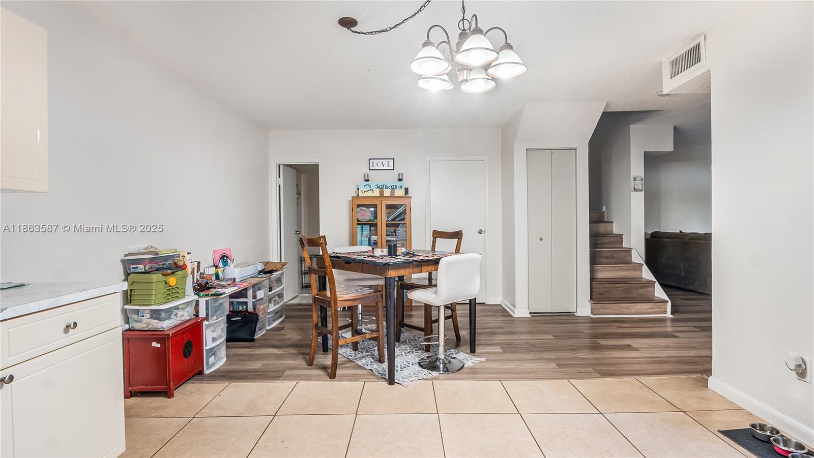 WOODVALE - Residential