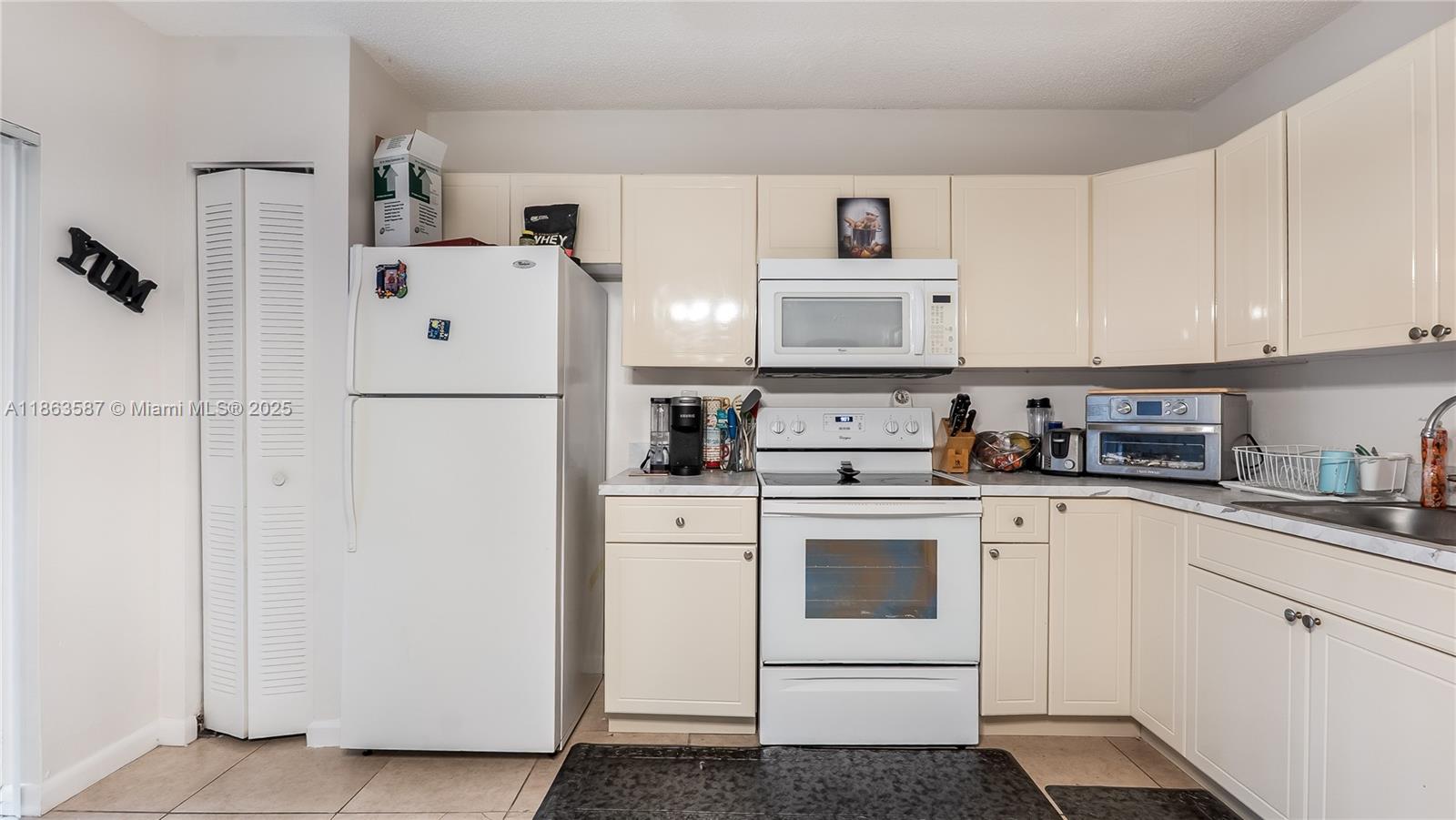 WOODVALE - Residential