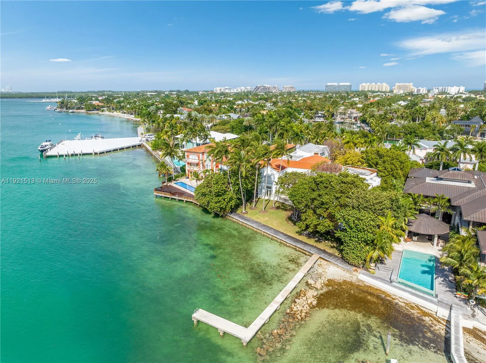 Key Biscayne, Florida 33149, United States, 3 Bedrooms Bedrooms, ,5 BathroomsBathrooms,Residential,Active,248828