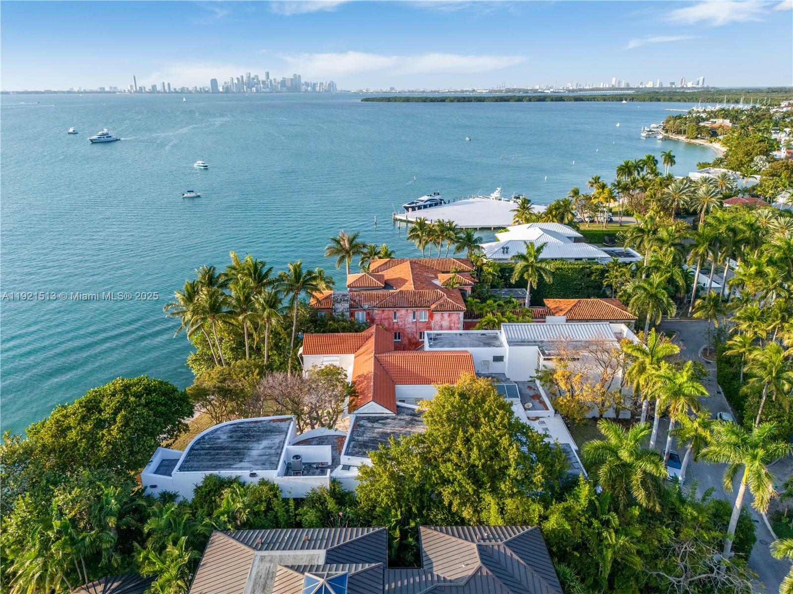 5 Harbor Pt, Key Biscayne, FL, 33149/$26,000,000 3 5 Harbor Pt