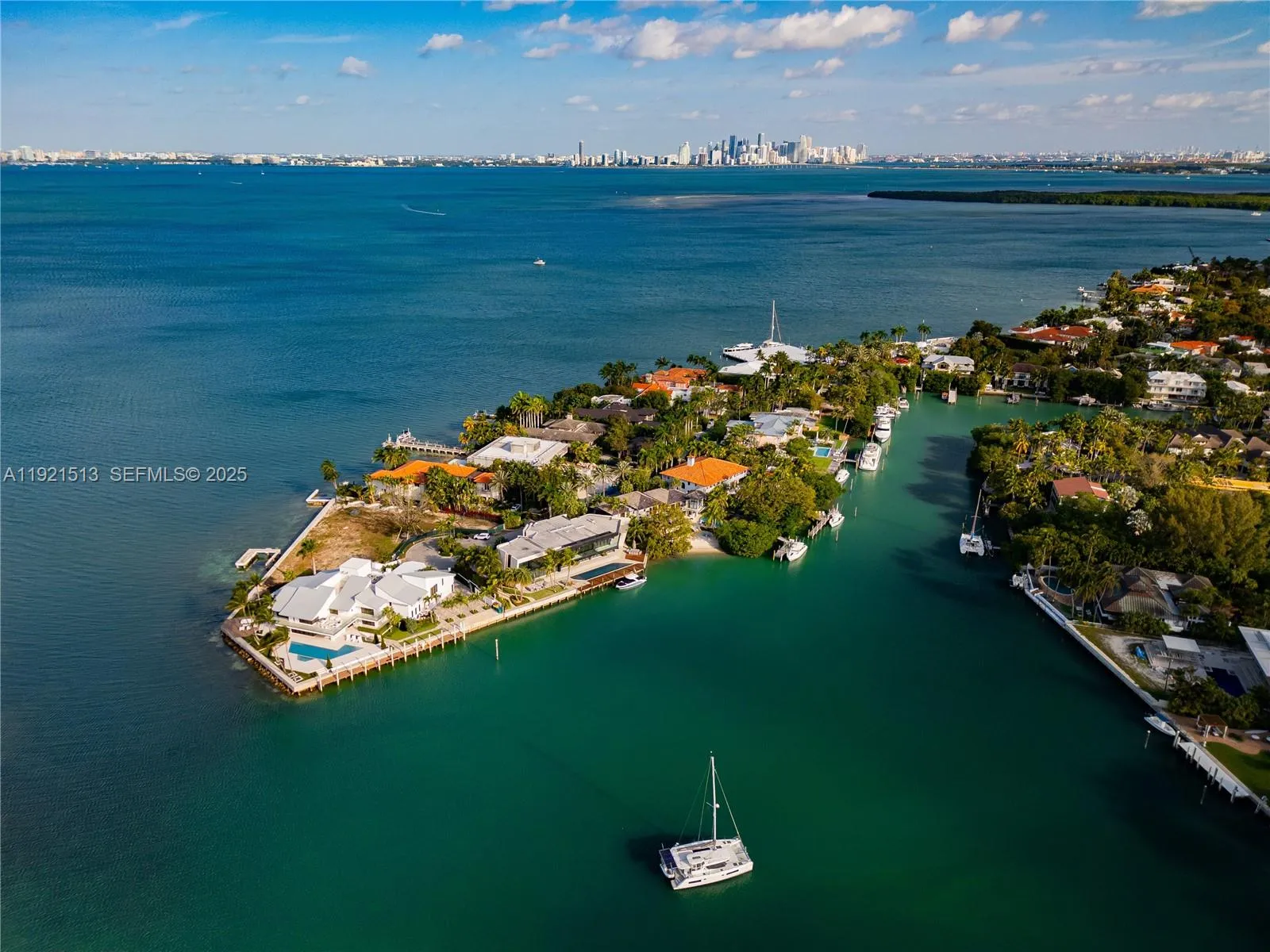 Key Biscayne, Florida 33149, United States, 3 Bedrooms Bedrooms, ,5 BathroomsBathrooms,Residential,Active,248828