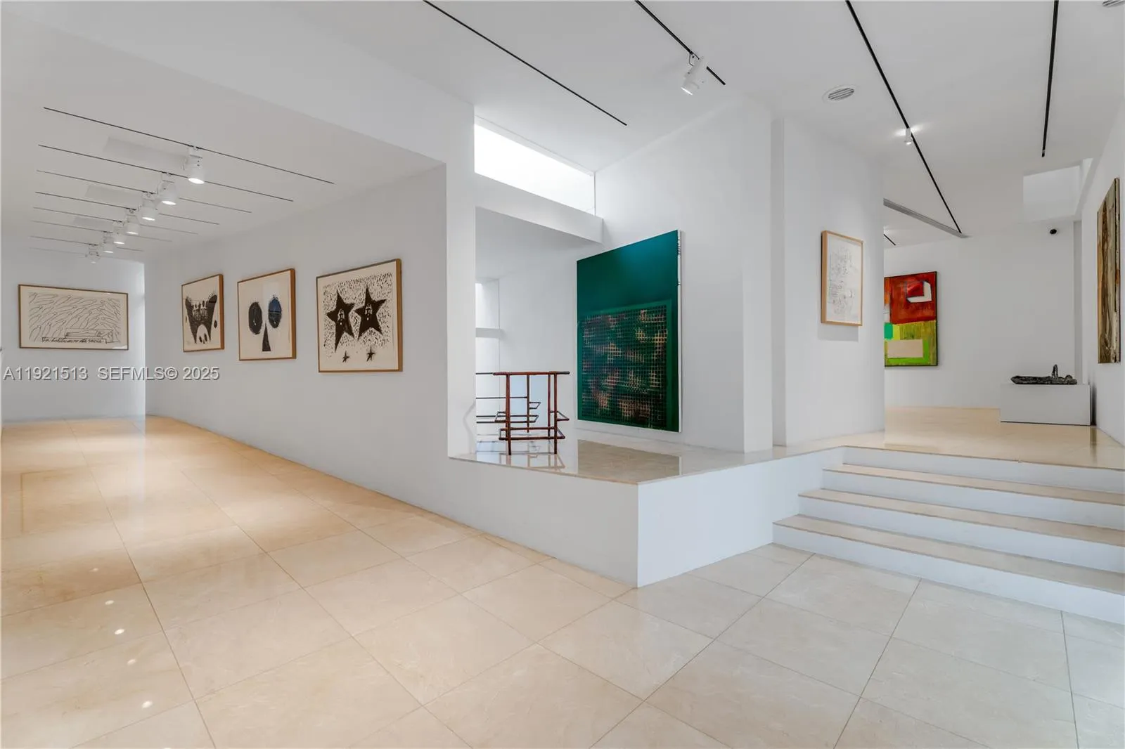 Key Biscayne, Florida 33149, United States, 3 Bedrooms Bedrooms, ,5 BathroomsBathrooms,Residential,Active,248828