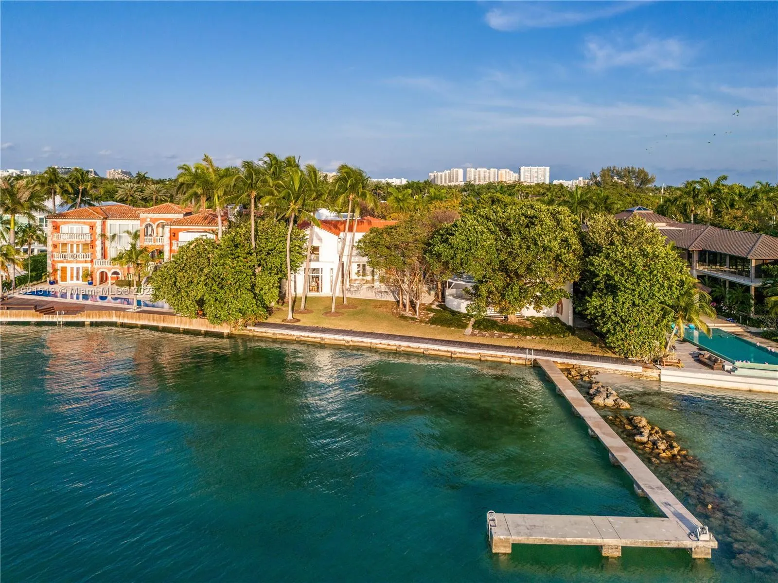 Key Biscayne, Florida 33149, United States, 3 Bedrooms Bedrooms, ,5 BathroomsBathrooms,Residential,Active,248828