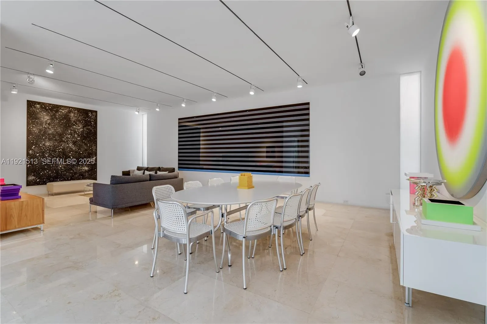 Key Biscayne, Florida 33149, United States, 3 Bedrooms Bedrooms, ,5 BathroomsBathrooms,Residential,Active,248828