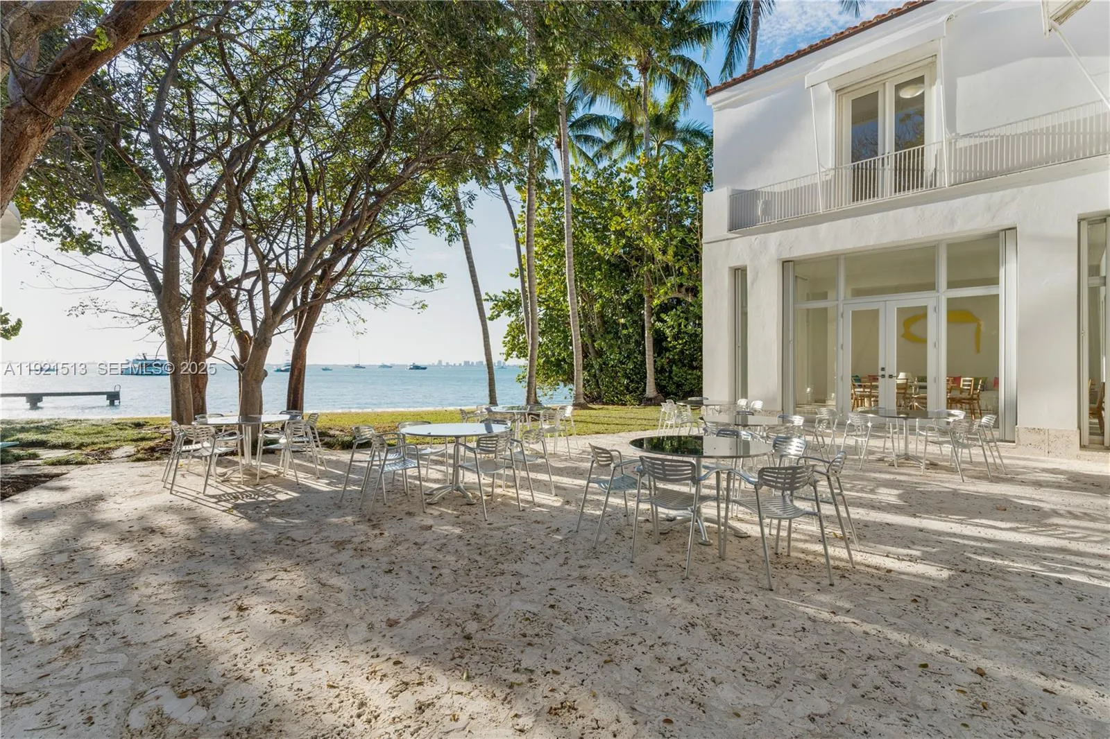 Key Biscayne, Florida 33149, United States, 3 Bedrooms Bedrooms, ,5 BathroomsBathrooms,Residential,Active,248828