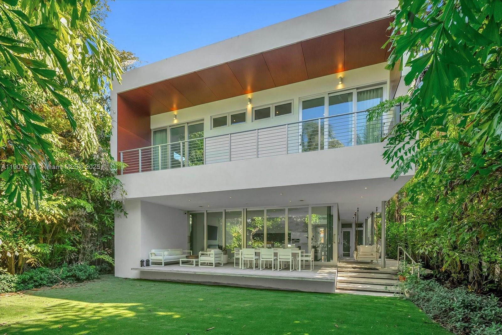 ALTOS DEL MAR NO 1 - Residential