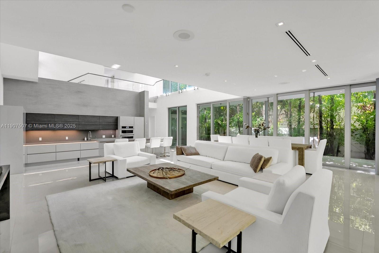 ALTOS DEL MAR NO 1 - Residential