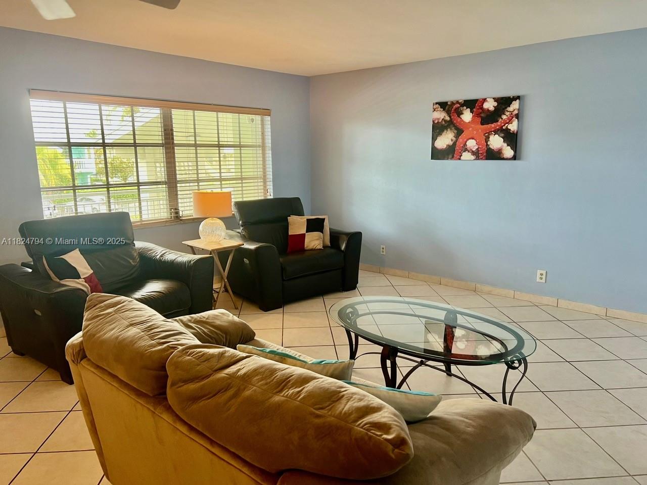 930 SE 9th Ave 11