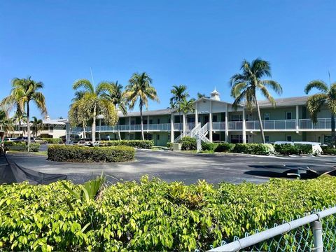 Photo of 930 SE 9th Ave #11, Pompano Beach, FL 33060 (MLS # A11824794)