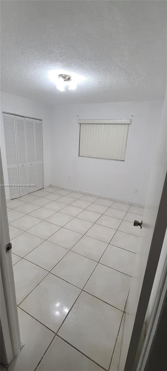 SAMARI LAKE EAST CONDO - Residential Lease