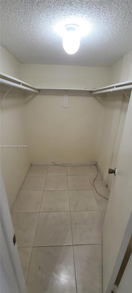 SAMARI LAKE EAST CONDO - Residential Lease