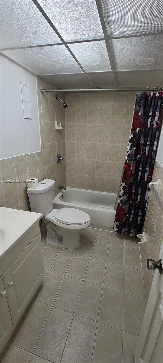 SAMARI LAKE EAST CONDO - Residential Lease