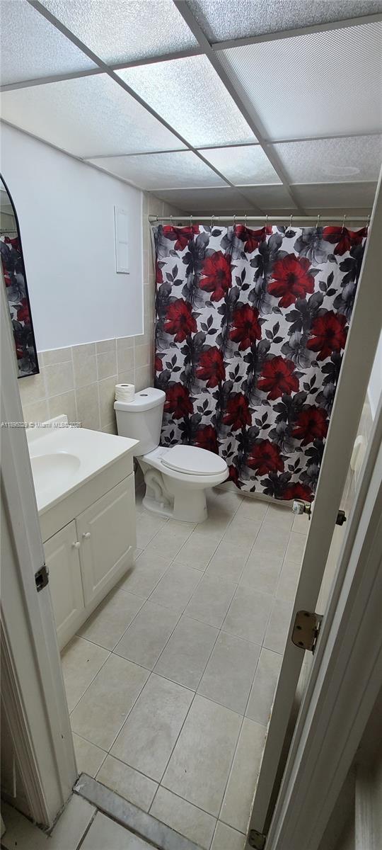 SAMARI LAKE EAST CONDO - Residential Lease