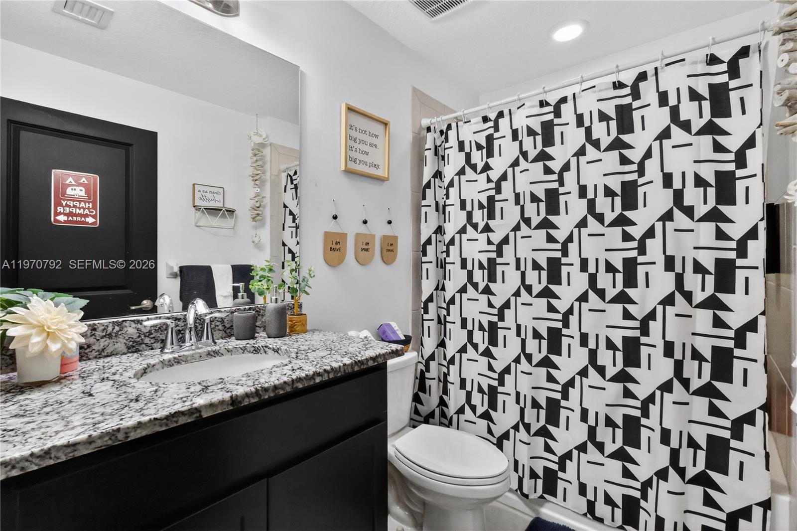 RESIDENCES AT PALM AIRE - Residential