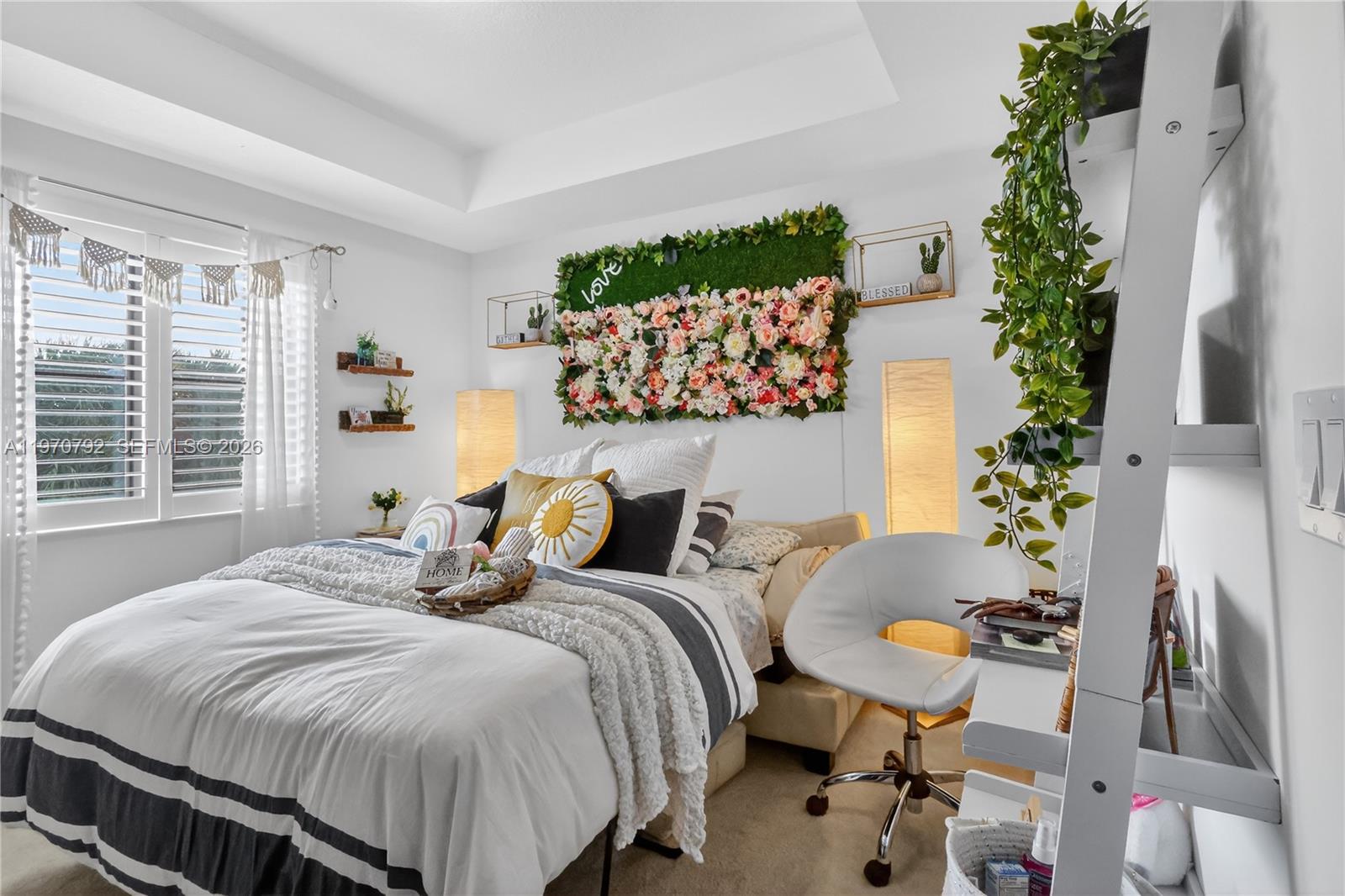 RESIDENCES AT PALM AIRE - Residential