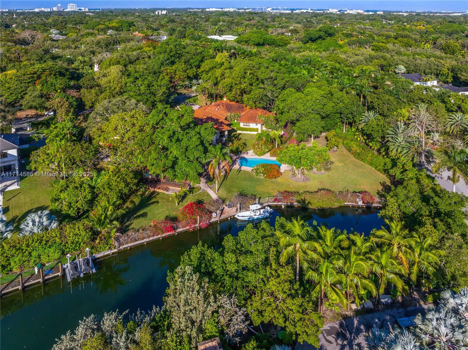 AMD PL OF JOURNEYS END - Residential