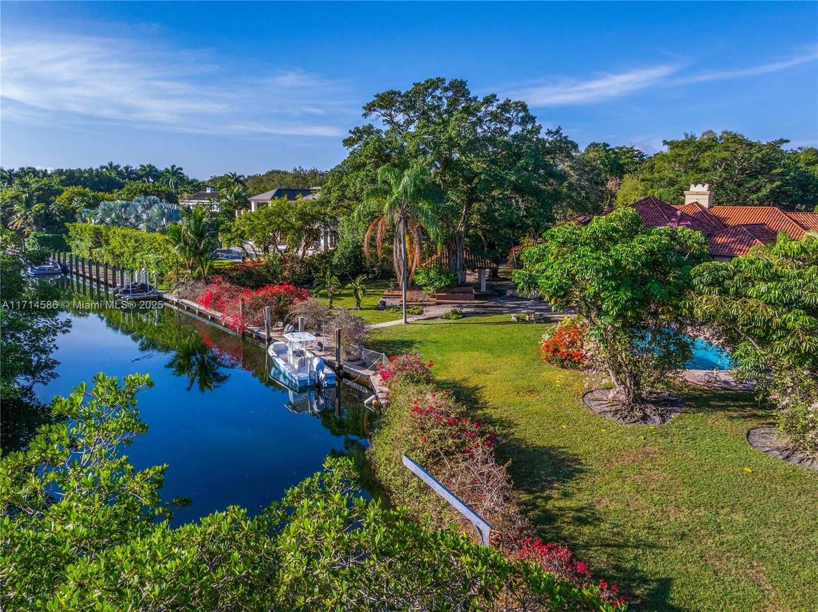 AMD PL OF JOURNEYS END - Residential