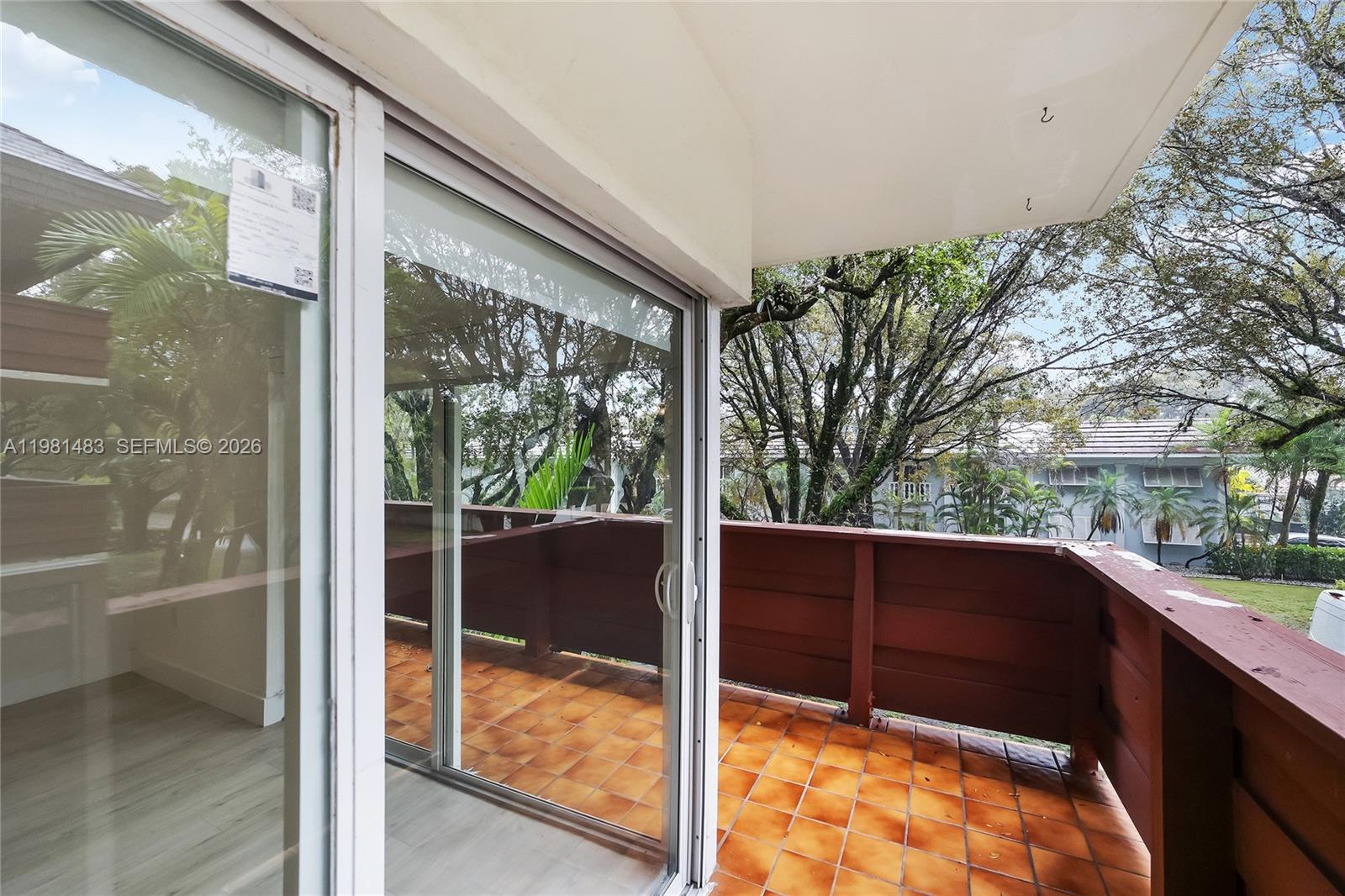 VILLA CAPRI CONDO - Residential