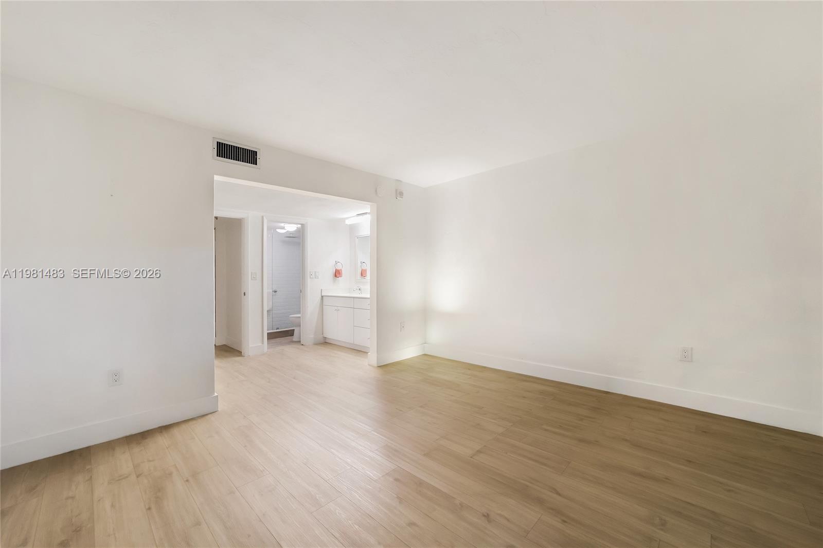 VILLA CAPRI CONDO - Residential