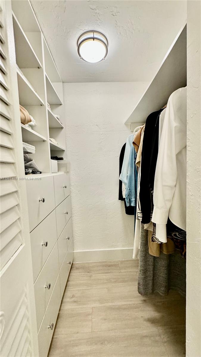 VILLA CAPRI CONDO - Residential