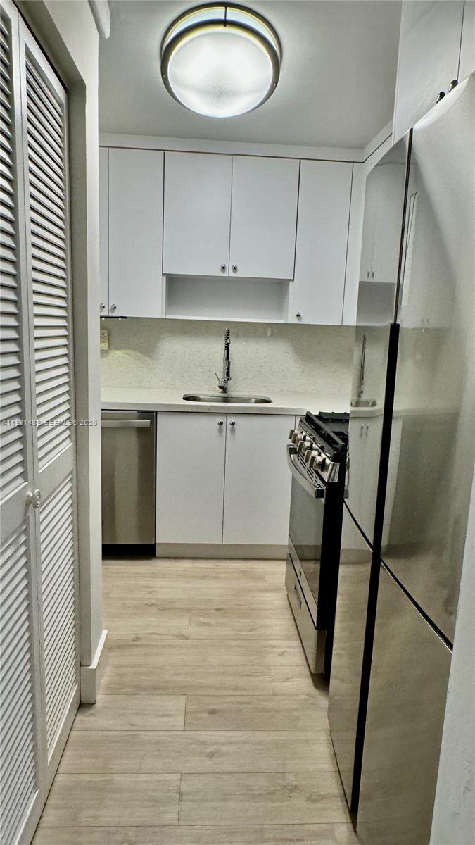 VILLA CAPRI CONDO - Residential