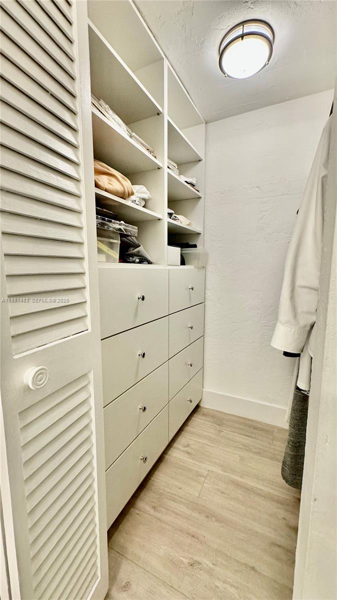 VILLA CAPRI CONDO - Residential